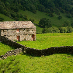 Swaledale_Barn_2
