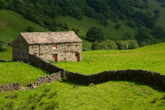 Swaledale_Barn_2
